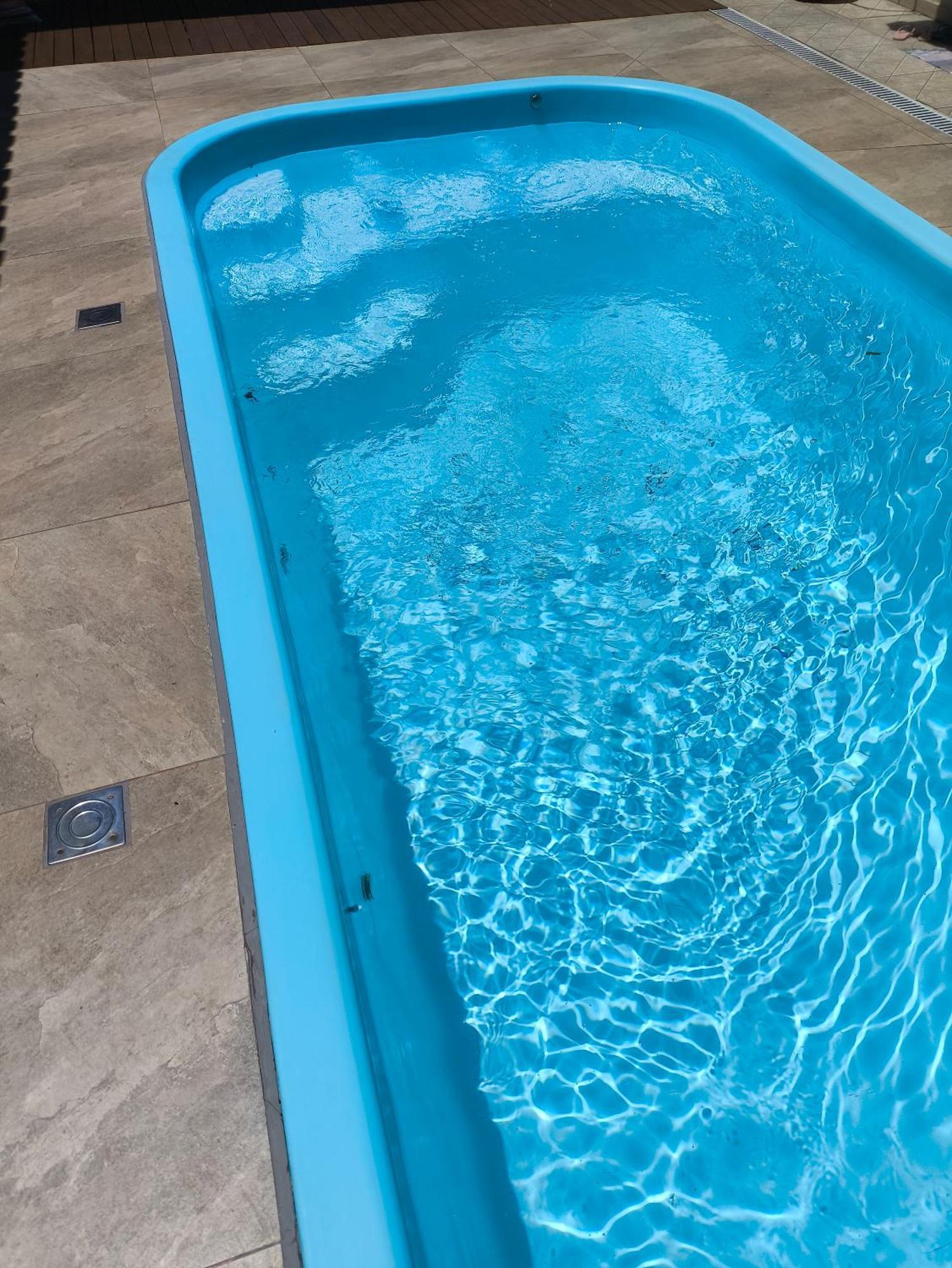 Casa Inteira Com Piscina Holiday home