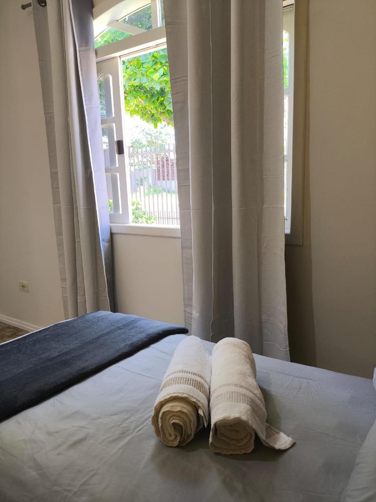 Casa Inteira Com Piscina