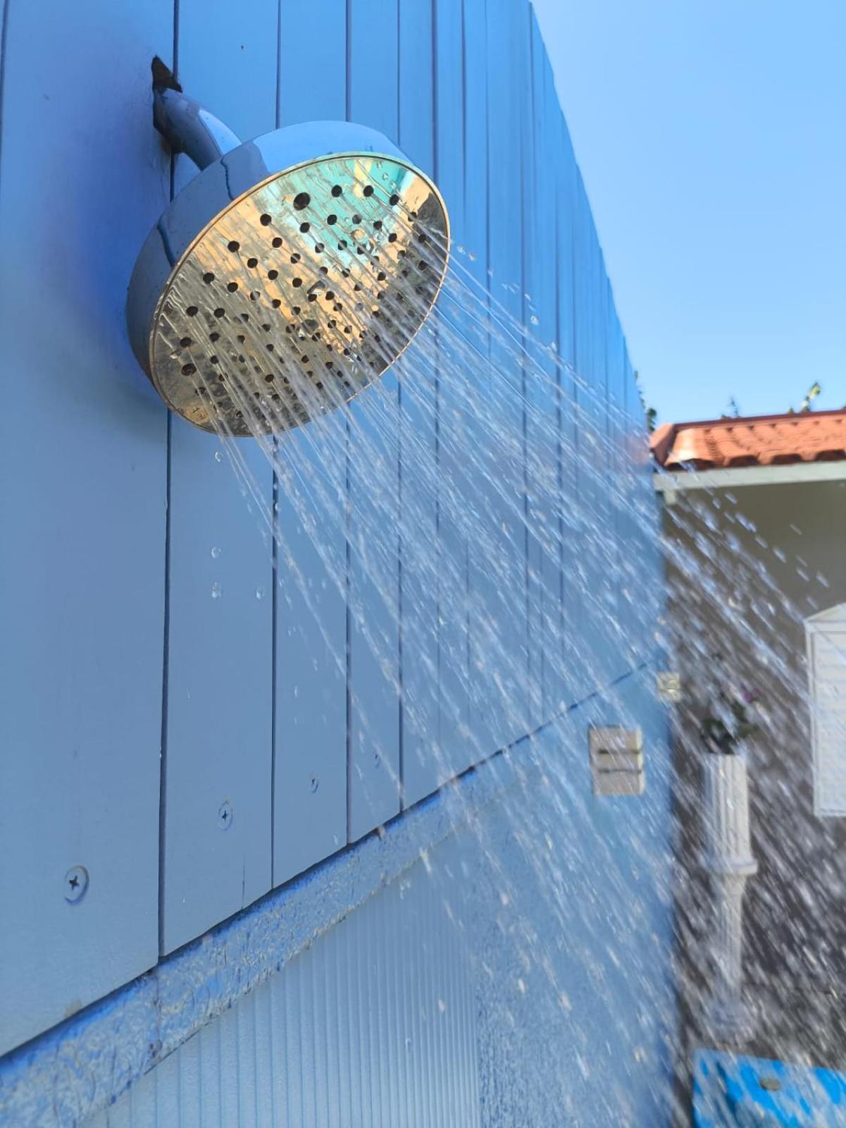 Casa Inteira Com Piscina *