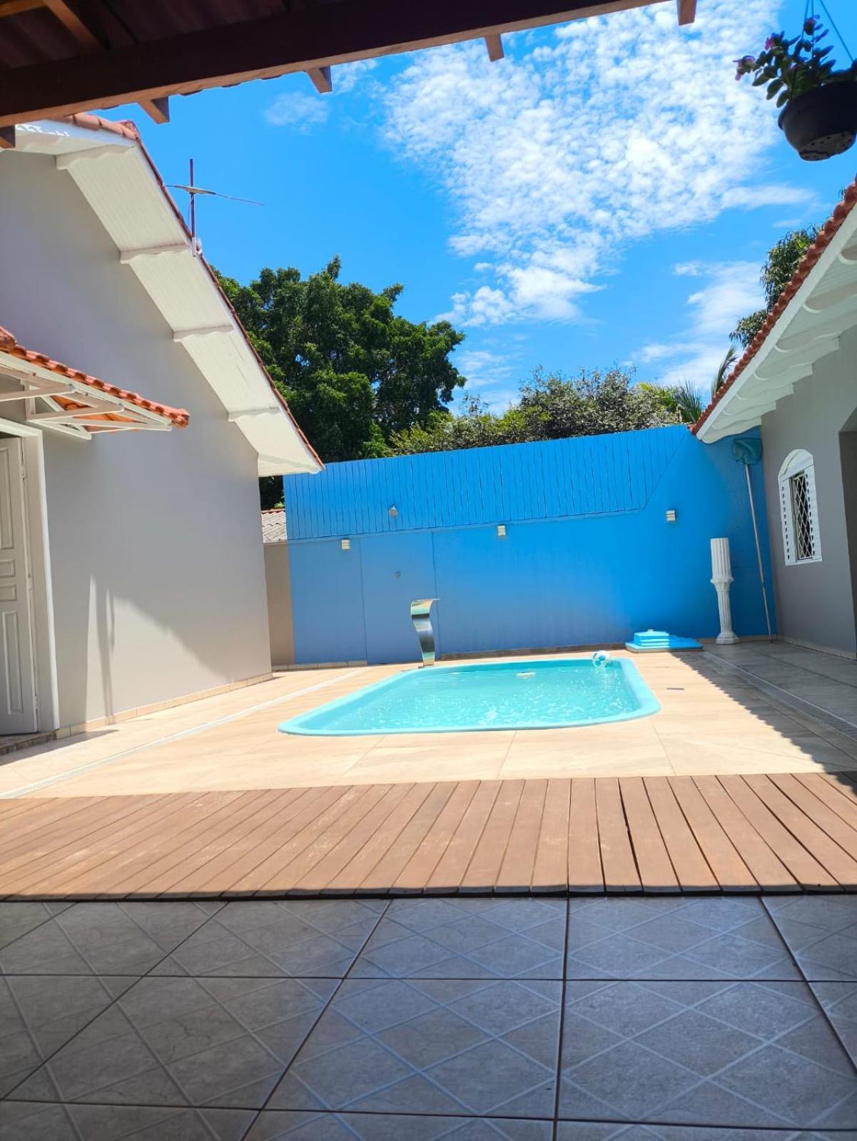 Casa Inteira Com Piscina Holiday home