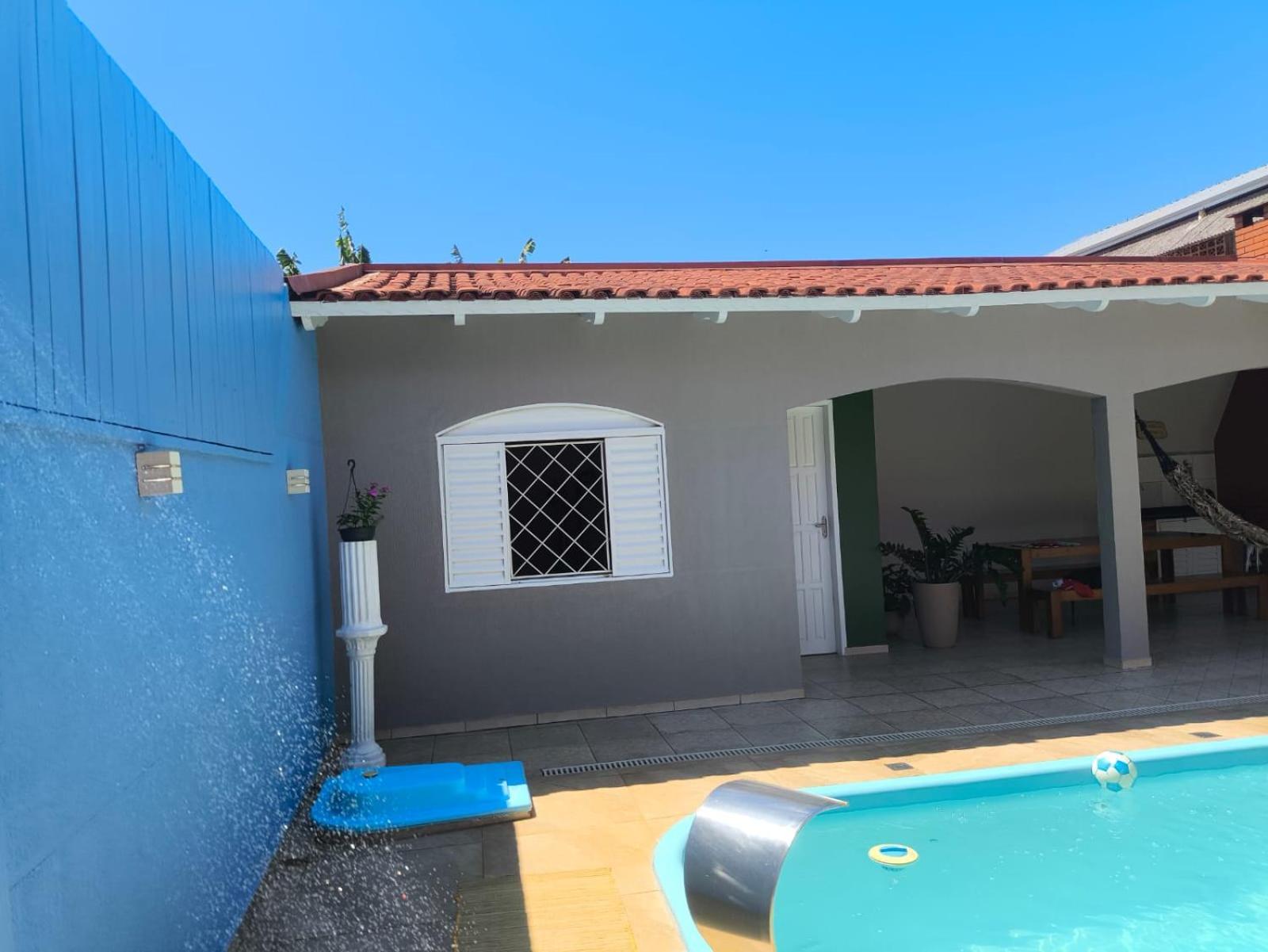 Casa Inteira Com Piscina