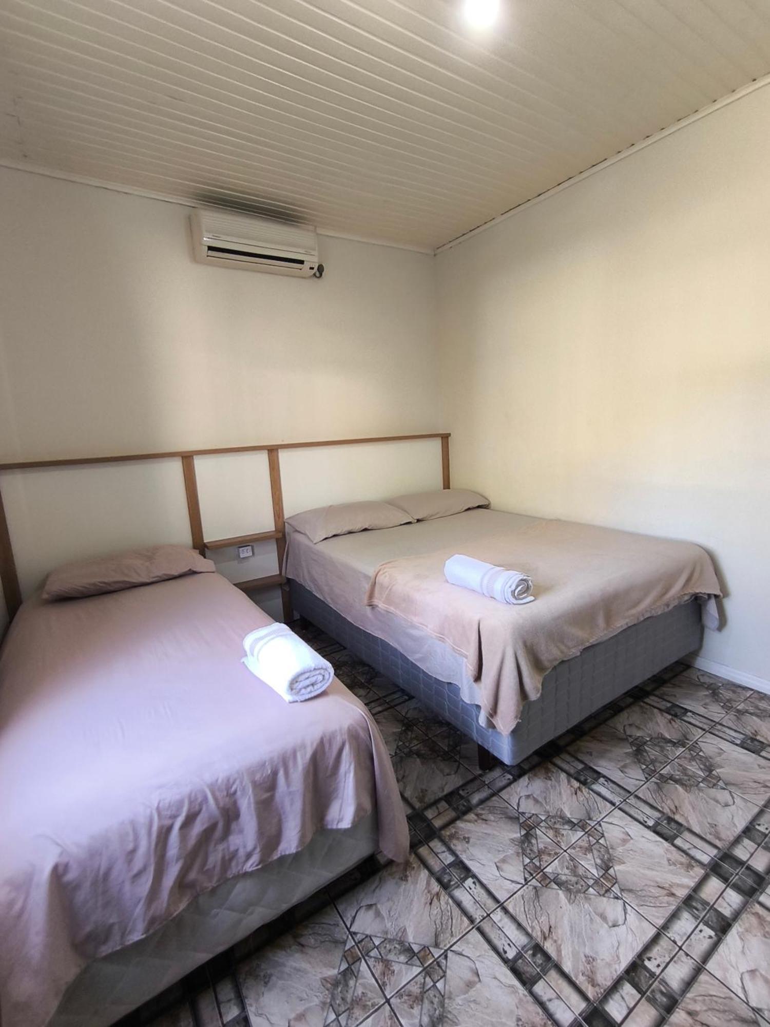 Casa Inteira Com Piscina Holiday home Foz do Iguacu